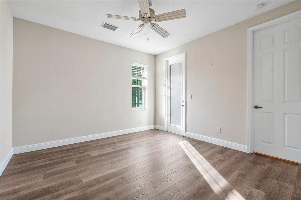 SOUTHAMPTON - Residential