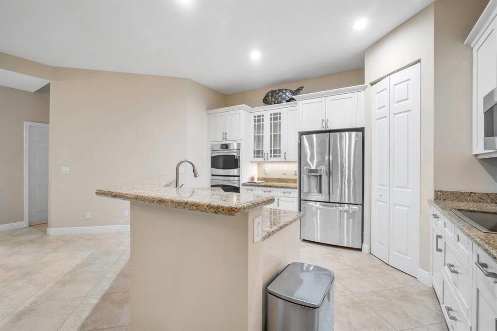 SOUTHAMPTON - Residential