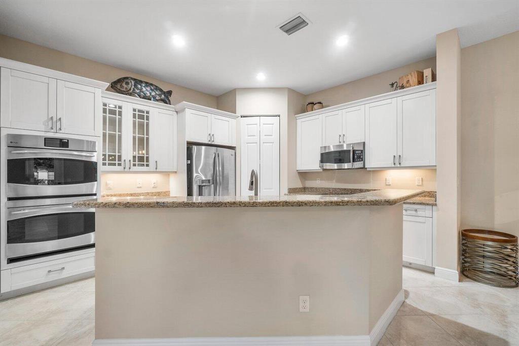 SOUTHAMPTON - Residential