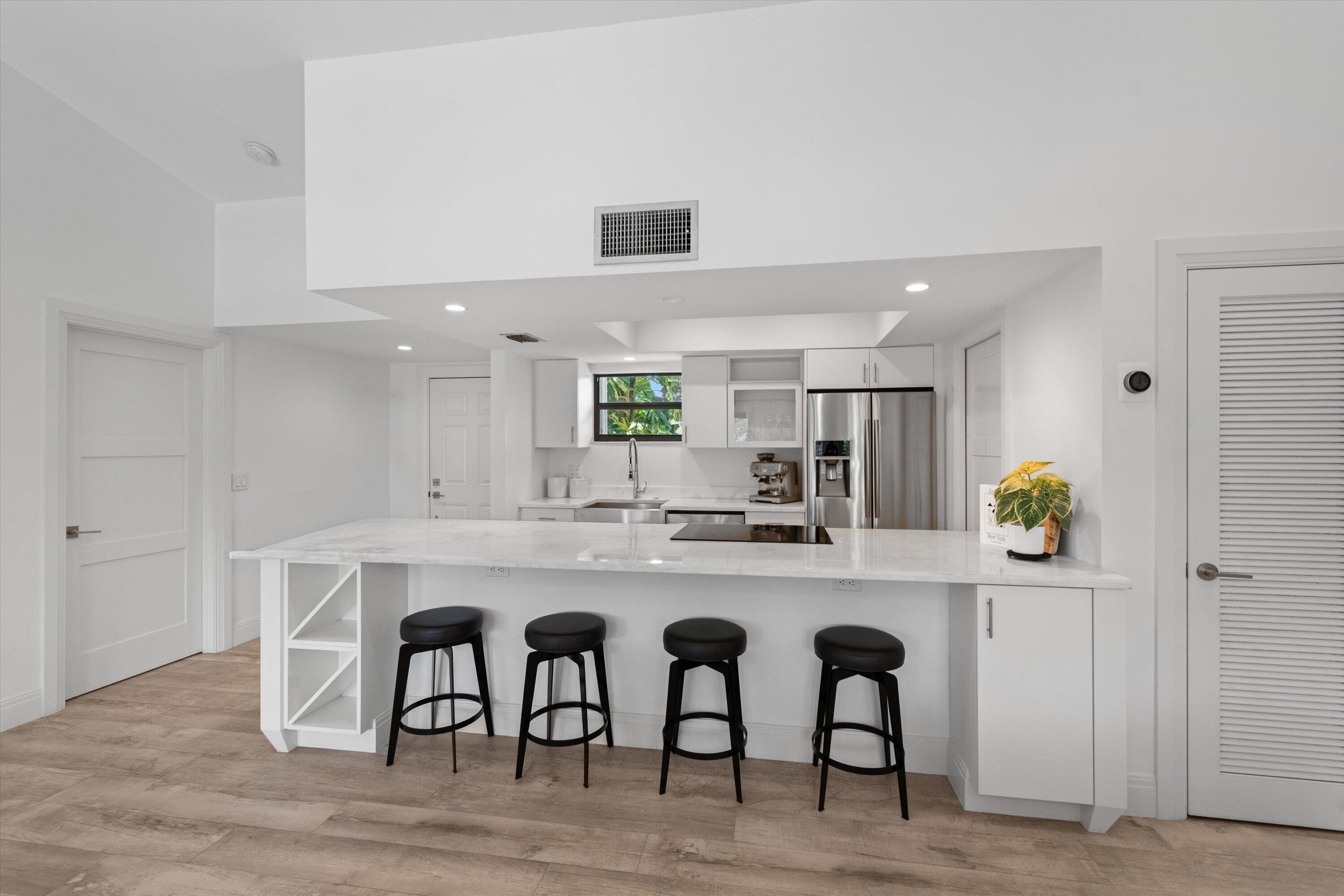 TENNIS LODGES - Residential