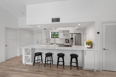 Tiny photo for 11863 Wimbledon Circle #532, Wellington, FL 33414 (MLS # B26034336)