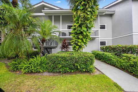 Tiny photo for 11863 Wimbledon Circle #532, Wellington, FL 33414 (MLS # B26034336)