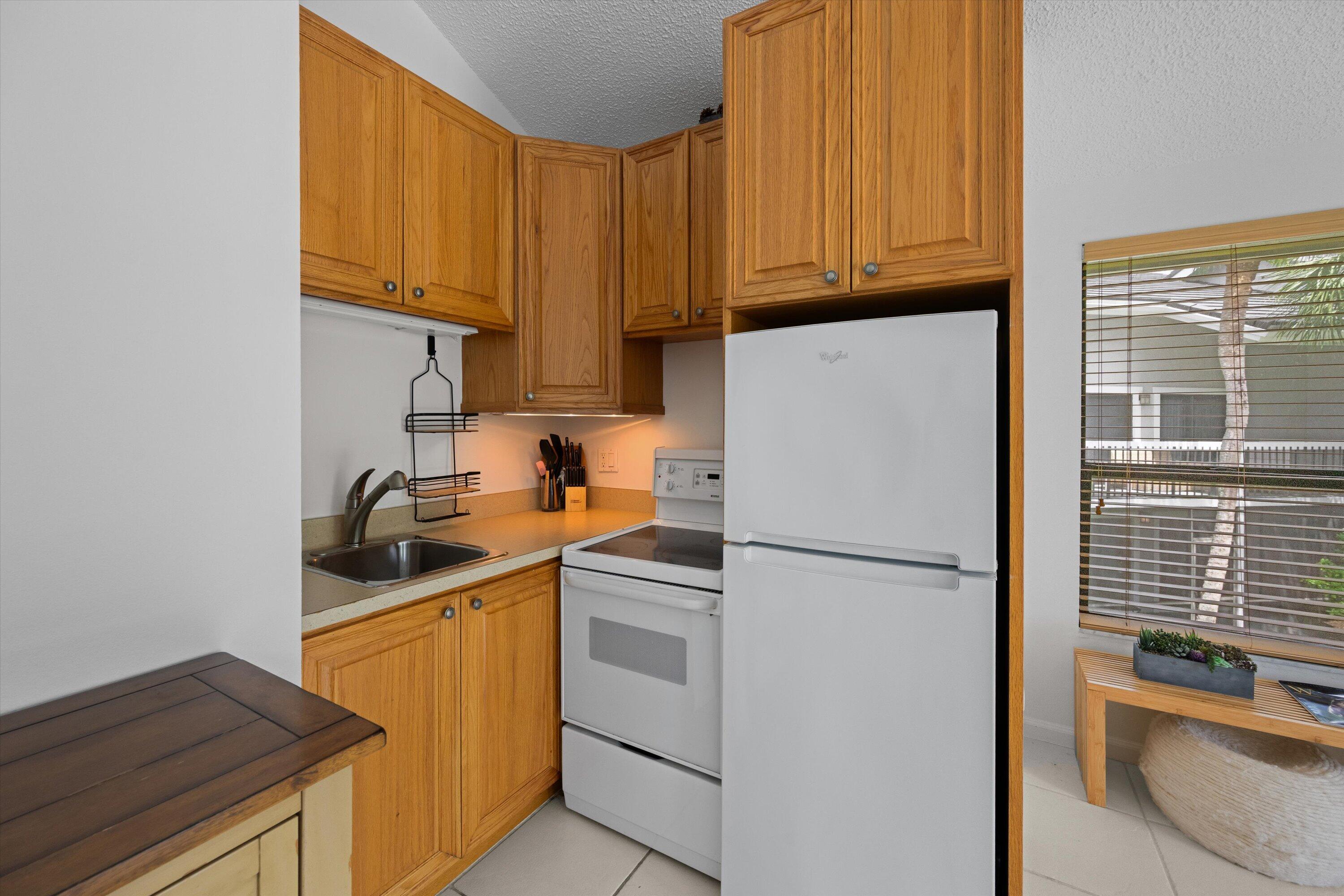 TENNIS LODGES - Residential