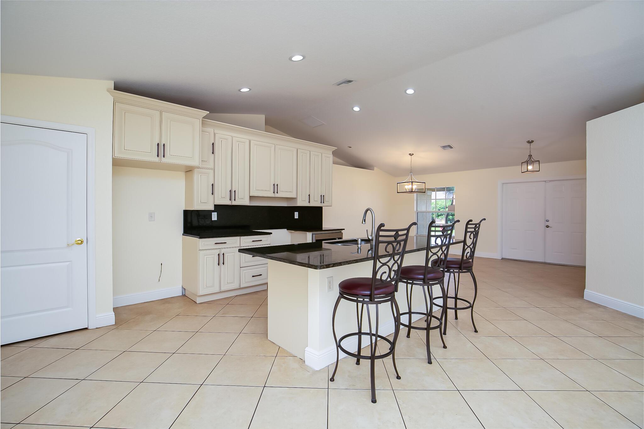 PORT ST LUCIE SECTION 17 - Residential