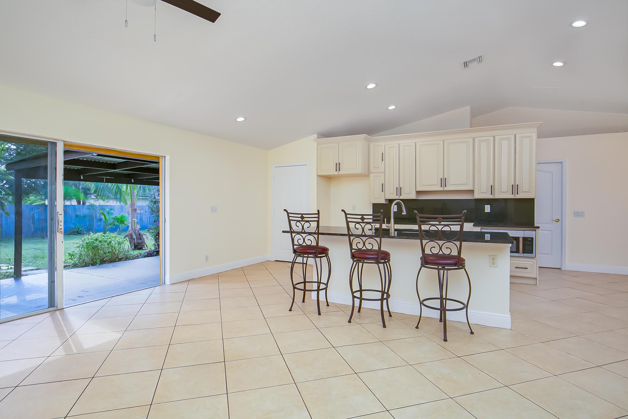 PORT ST LUCIE SECTION 17 - Residential