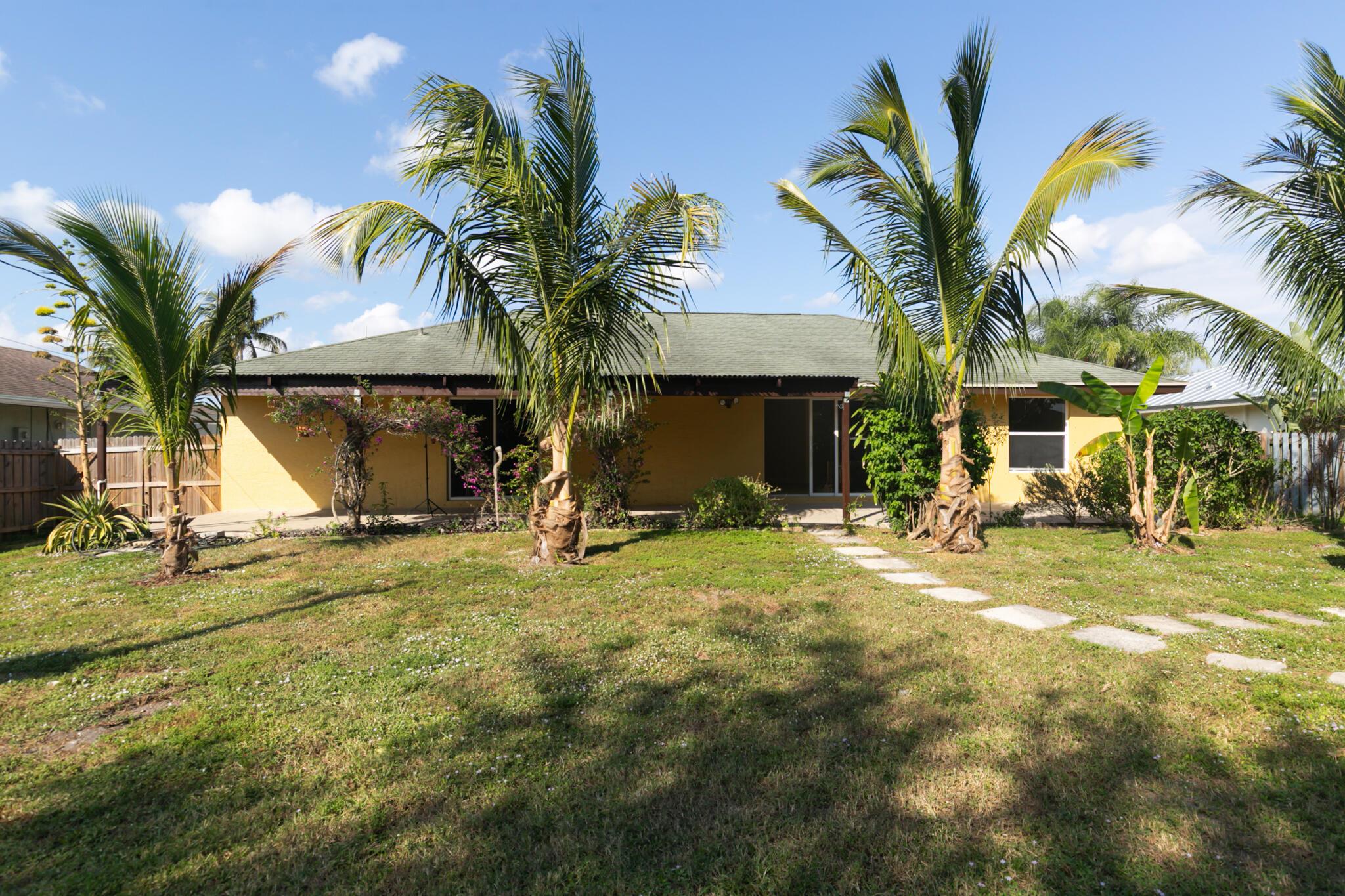 PORT ST LUCIE SECTION 17 - Residential