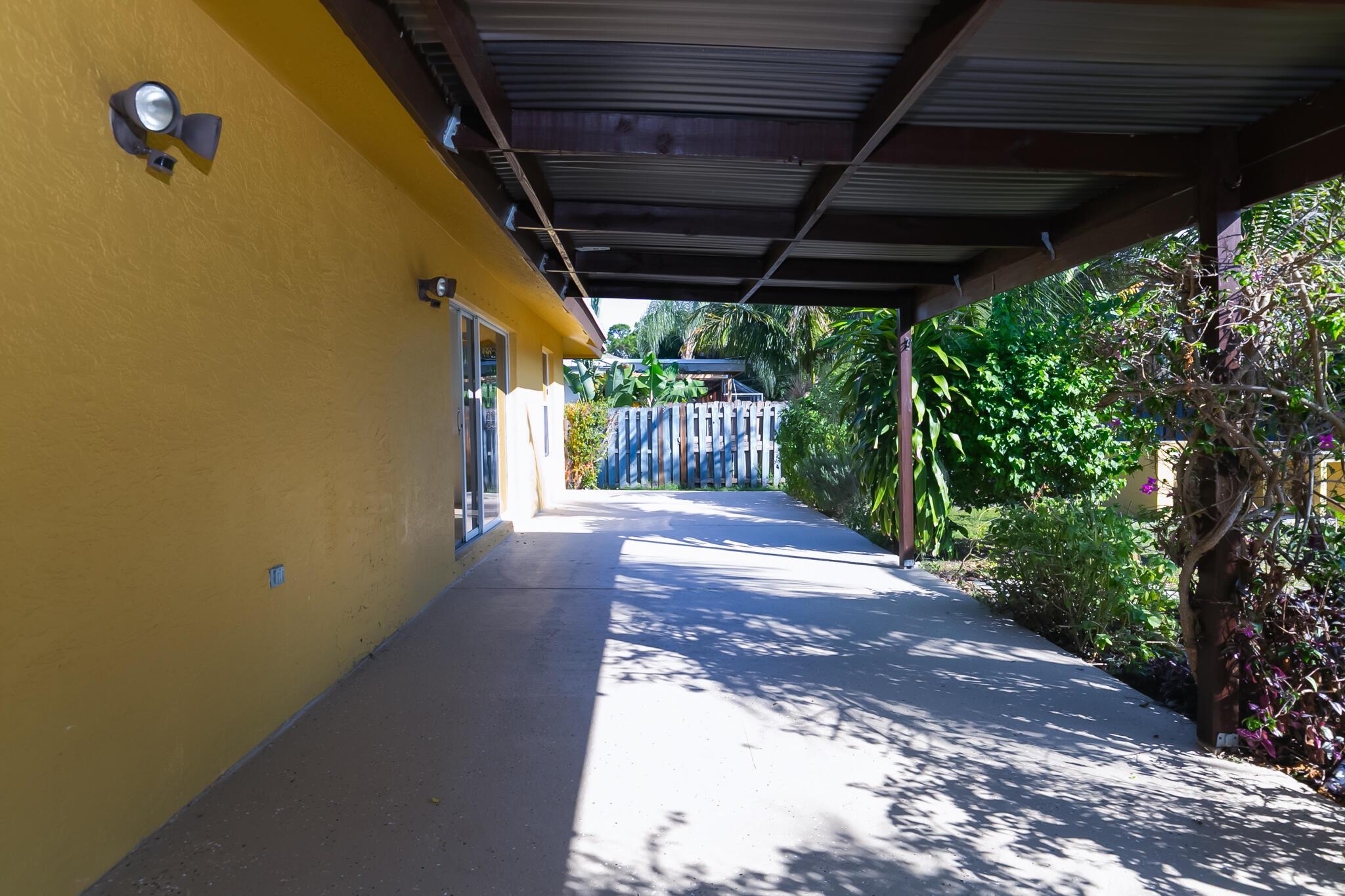 PORT ST LUCIE SECTION 17 - Residential