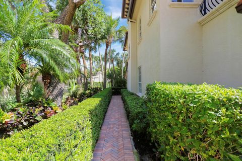 Townhouse in Palm Beach Gardens FL 60 Marina Gardens Drive Dr 32.jpg