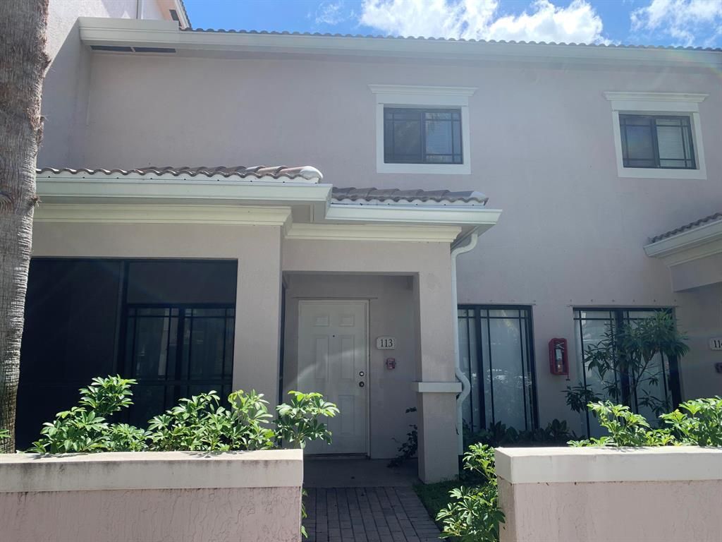 Photo of 2804 Sarento Place #113, Palm Beach Gardens, FL 33410 (MLS # R10748607)