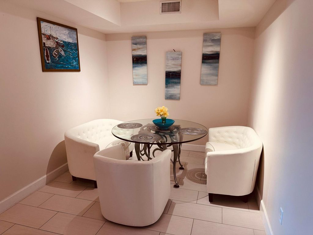 Photo of 255 NE 3rd Ave #2503, Delray Beach, FL 33444 (MLS # B26019011)