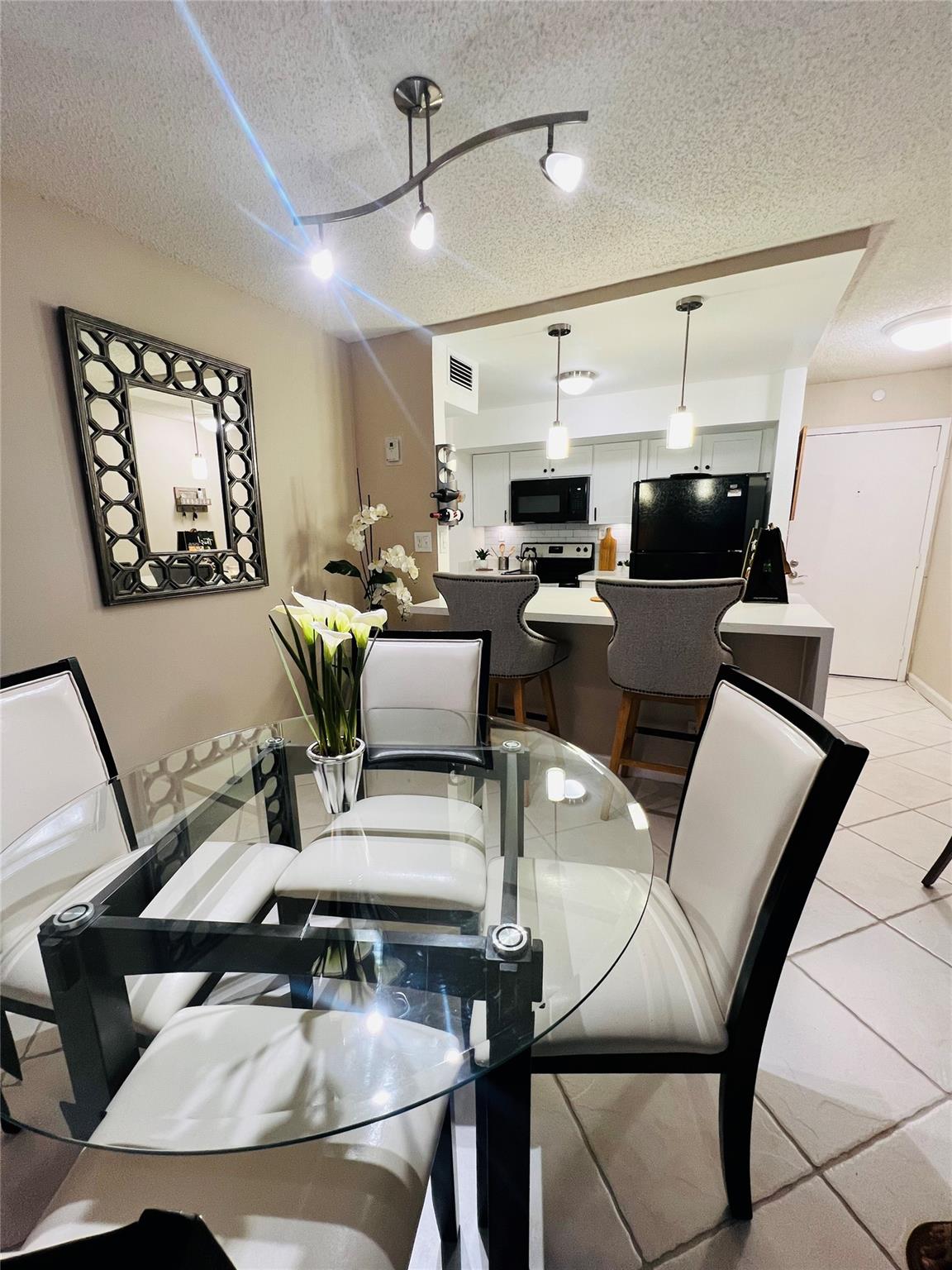 Silver Thatch Atlantic Pl - Residential Lease