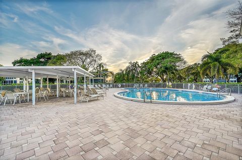 A home in Deerfield Beach