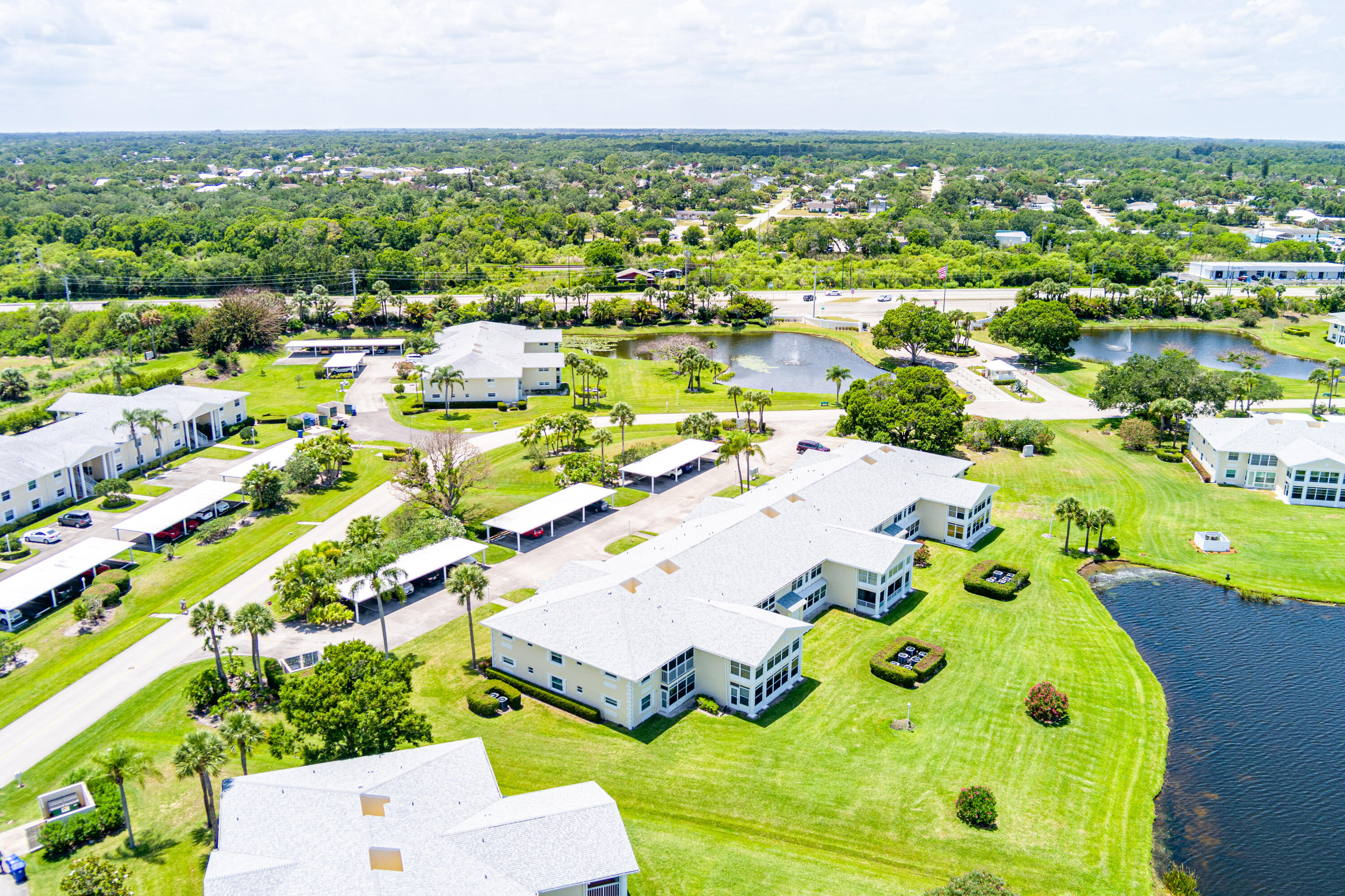GROVE ISLE EAST CONDOMINIUM - Residential
