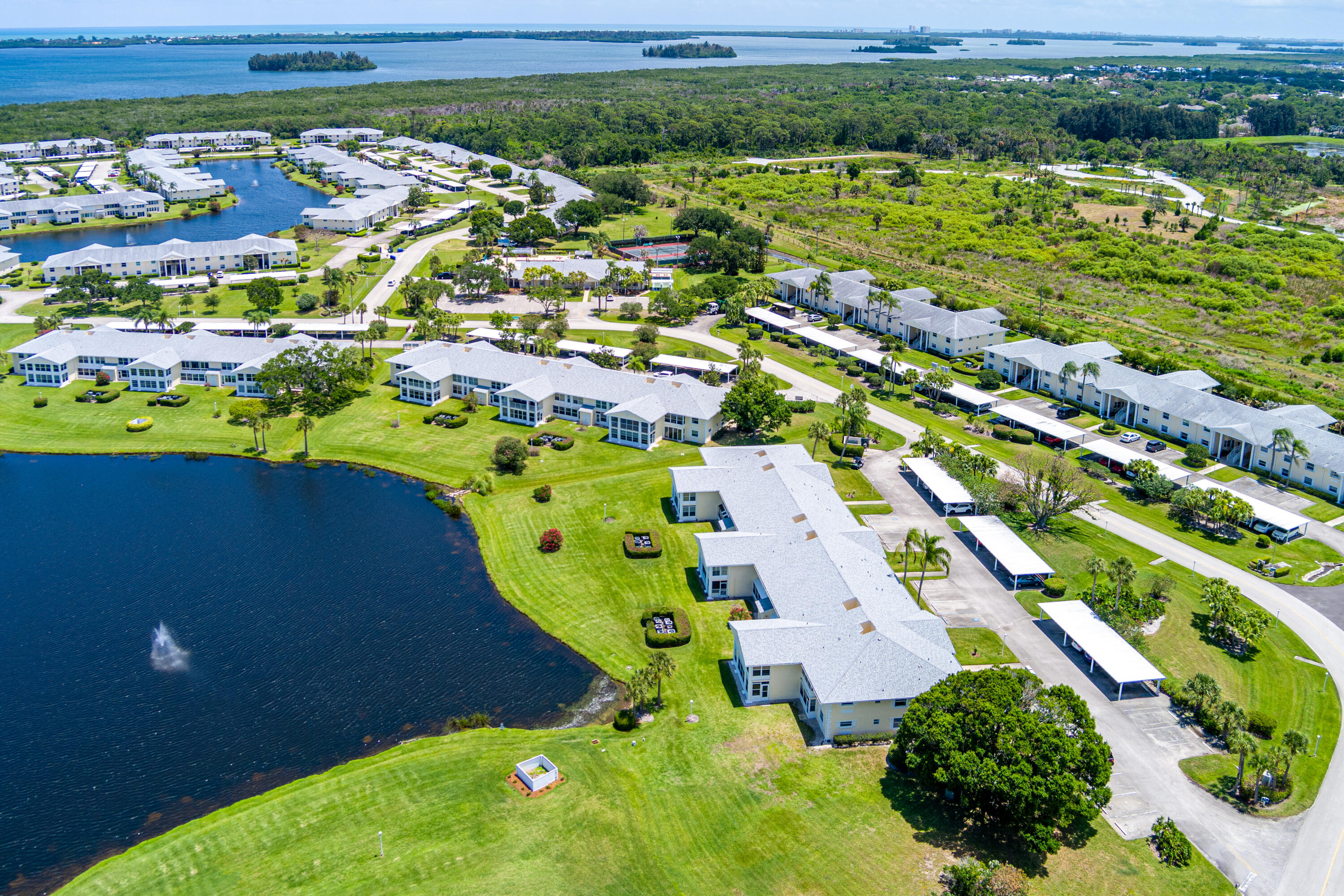 GROVE ISLE EAST CONDOMINIUM - Residential