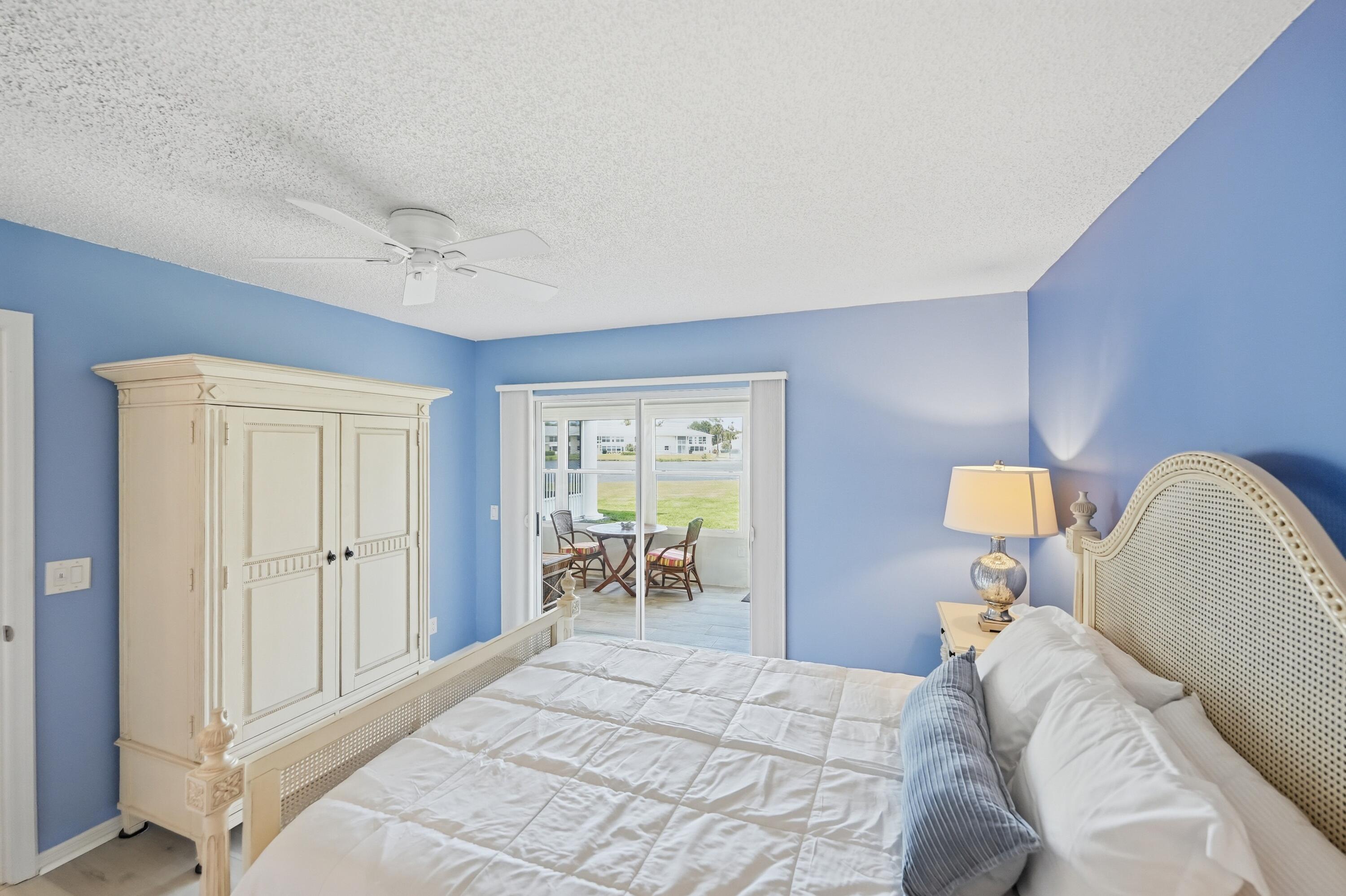 GROVE ISLE EAST CONDOMINIUM - Residential