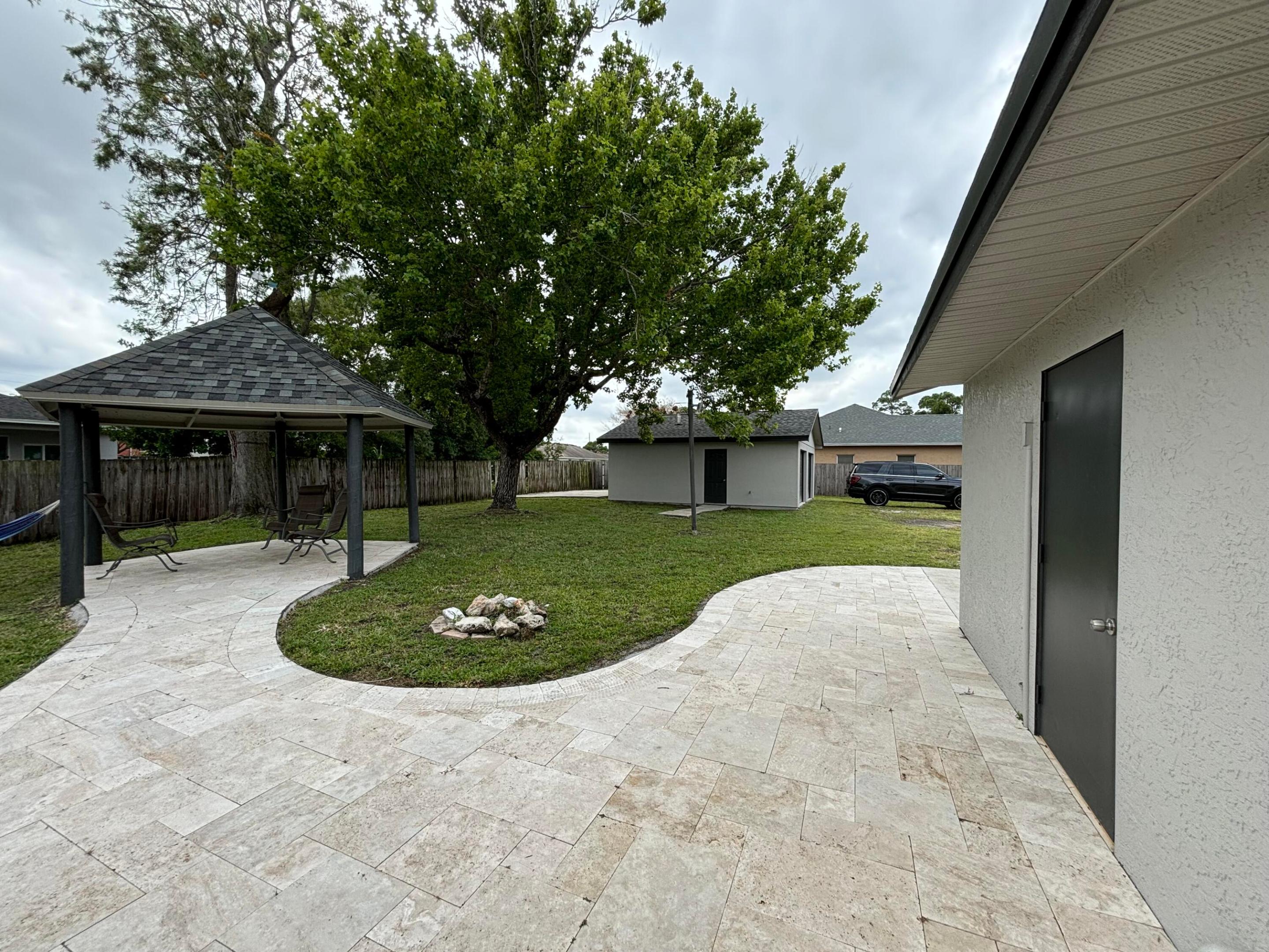 PORT ST LUCIE SECTION 18 - Residential