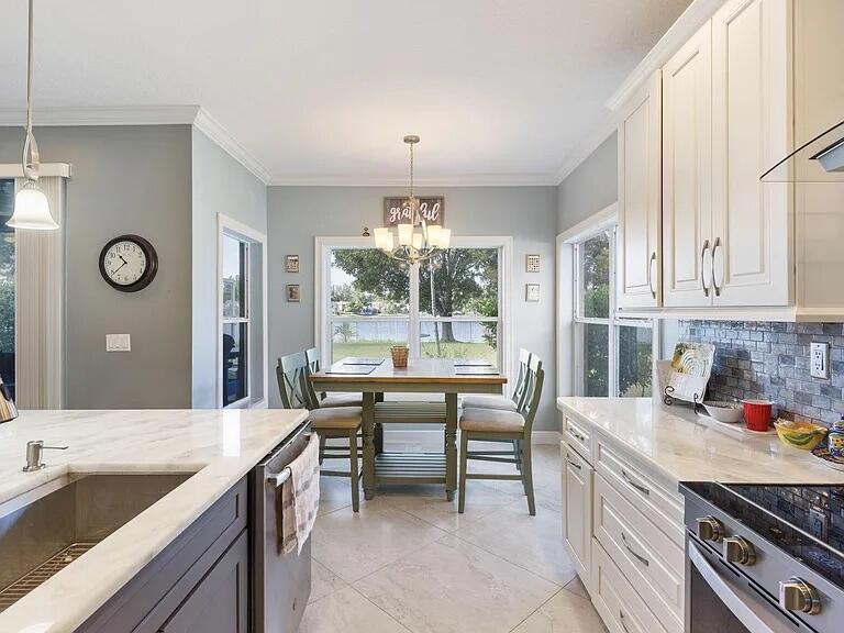 LAKE CHARLESTON TR S - Residential Lease