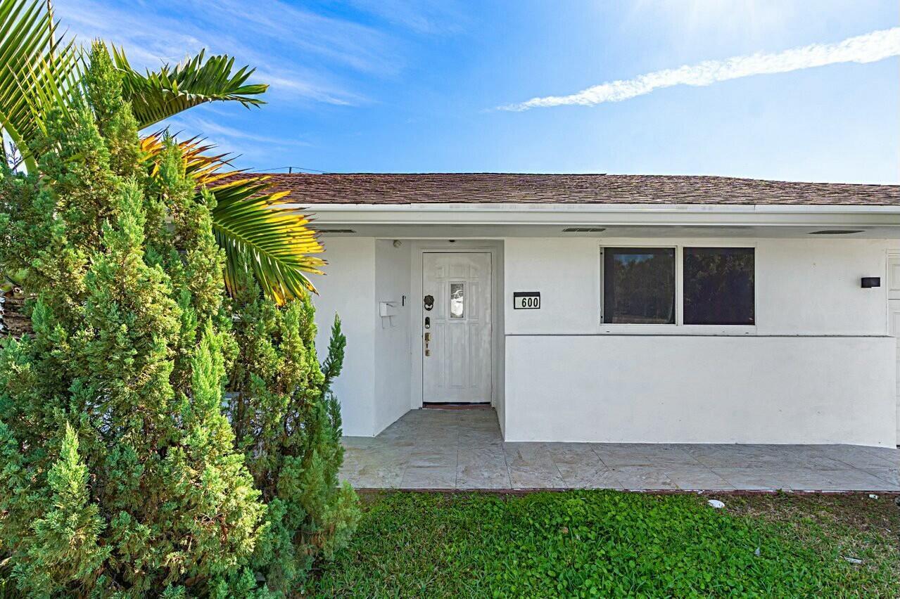 600 NW 12th Avenue