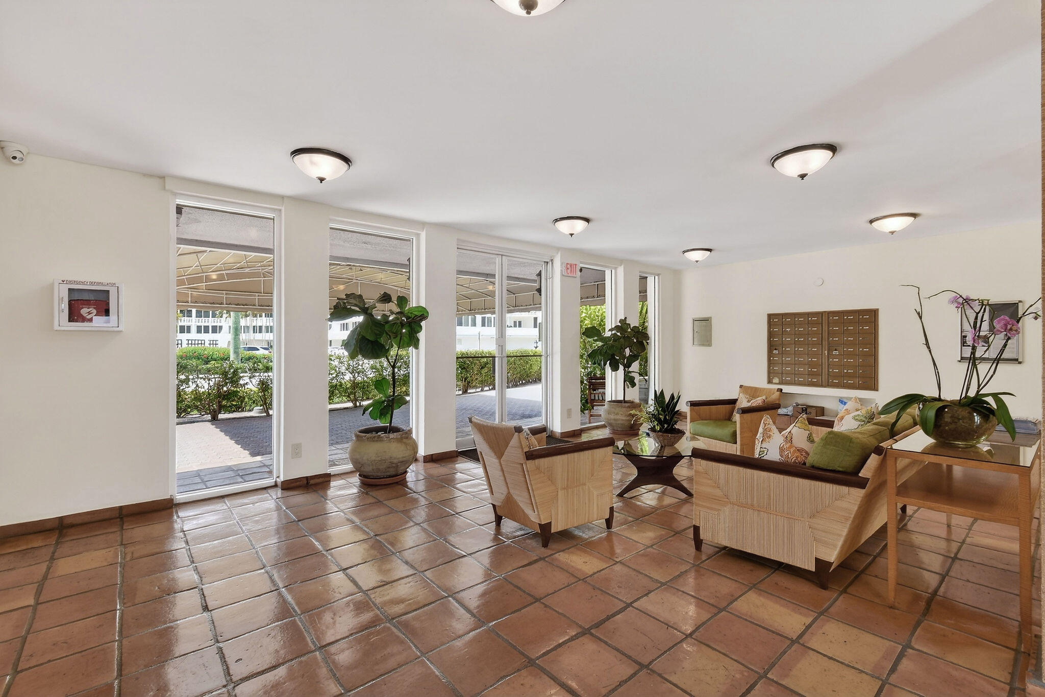 OCEAN TOWERS SOUTH CONDO - Residential