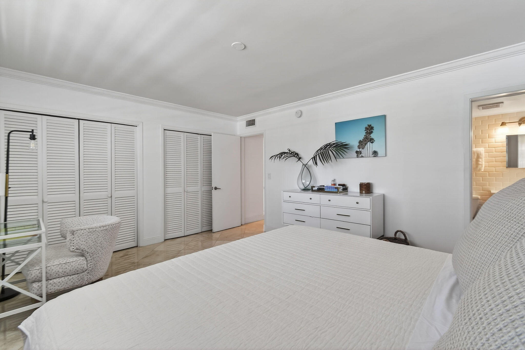 OCEAN TOWERS SOUTH CONDO - Residential