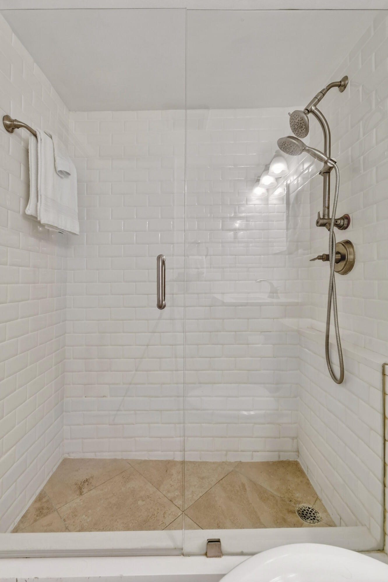 OCEAN TOWERS SOUTH CONDO - Residential