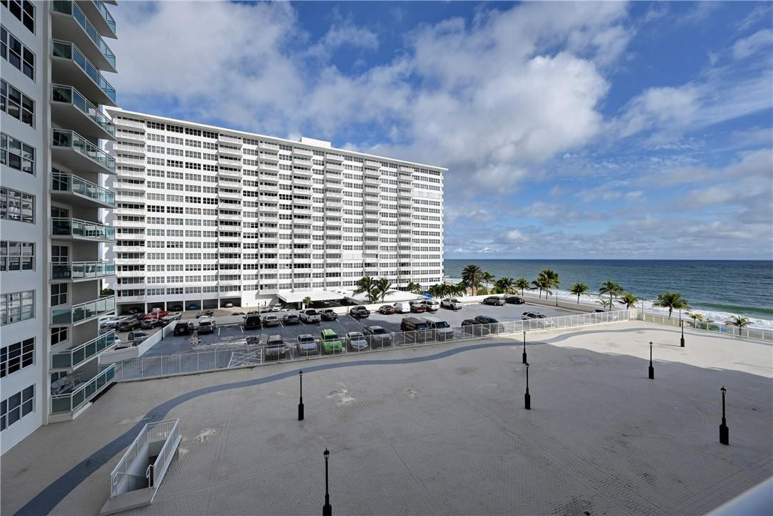 Playa Del Mar - Residential