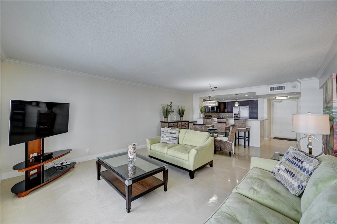 Playa Del Mar - Residential