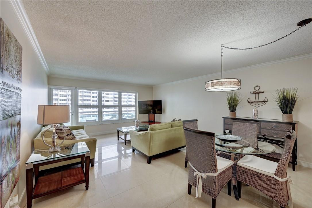 Playa Del Mar - Residential