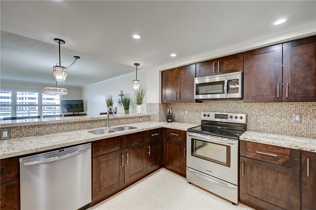 Playa Del Mar - Residential