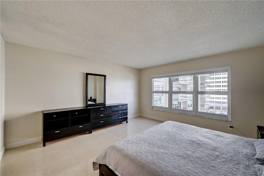 Playa Del Mar - Residential