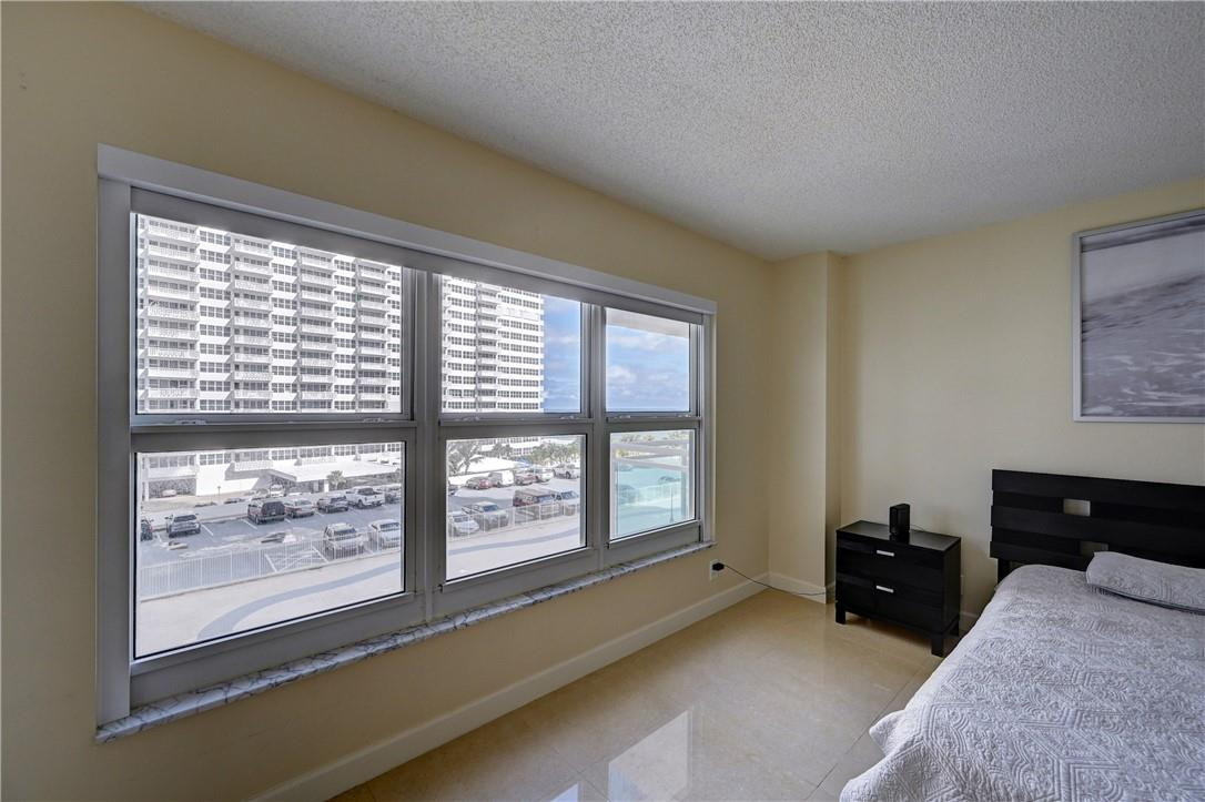 Playa Del Mar - Residential