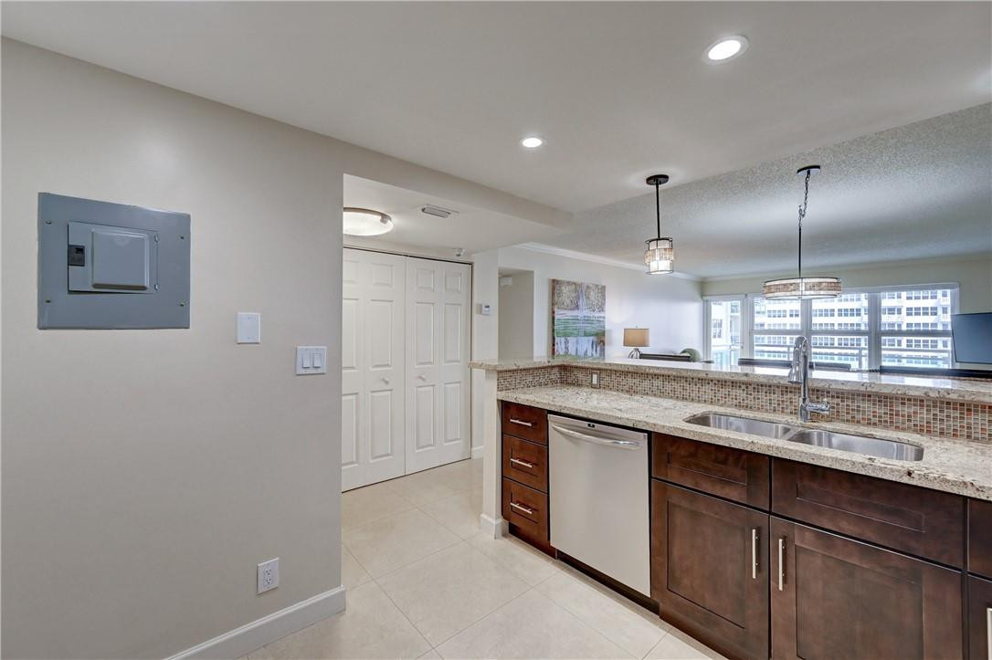 Playa Del Mar - Residential