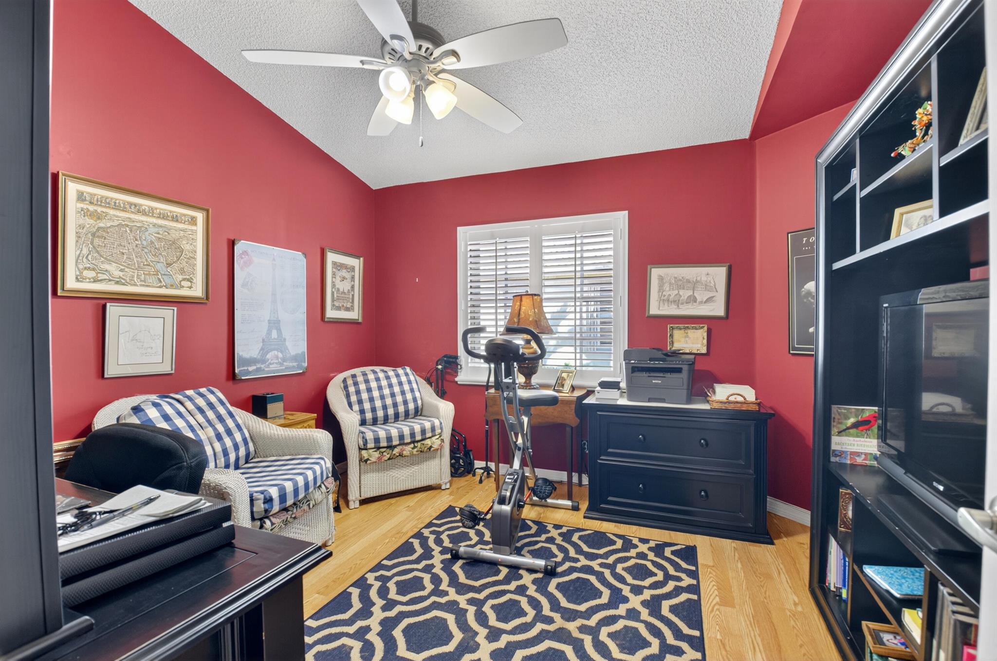 View photos, virtual tours, details... 15436 Rosaire Lane