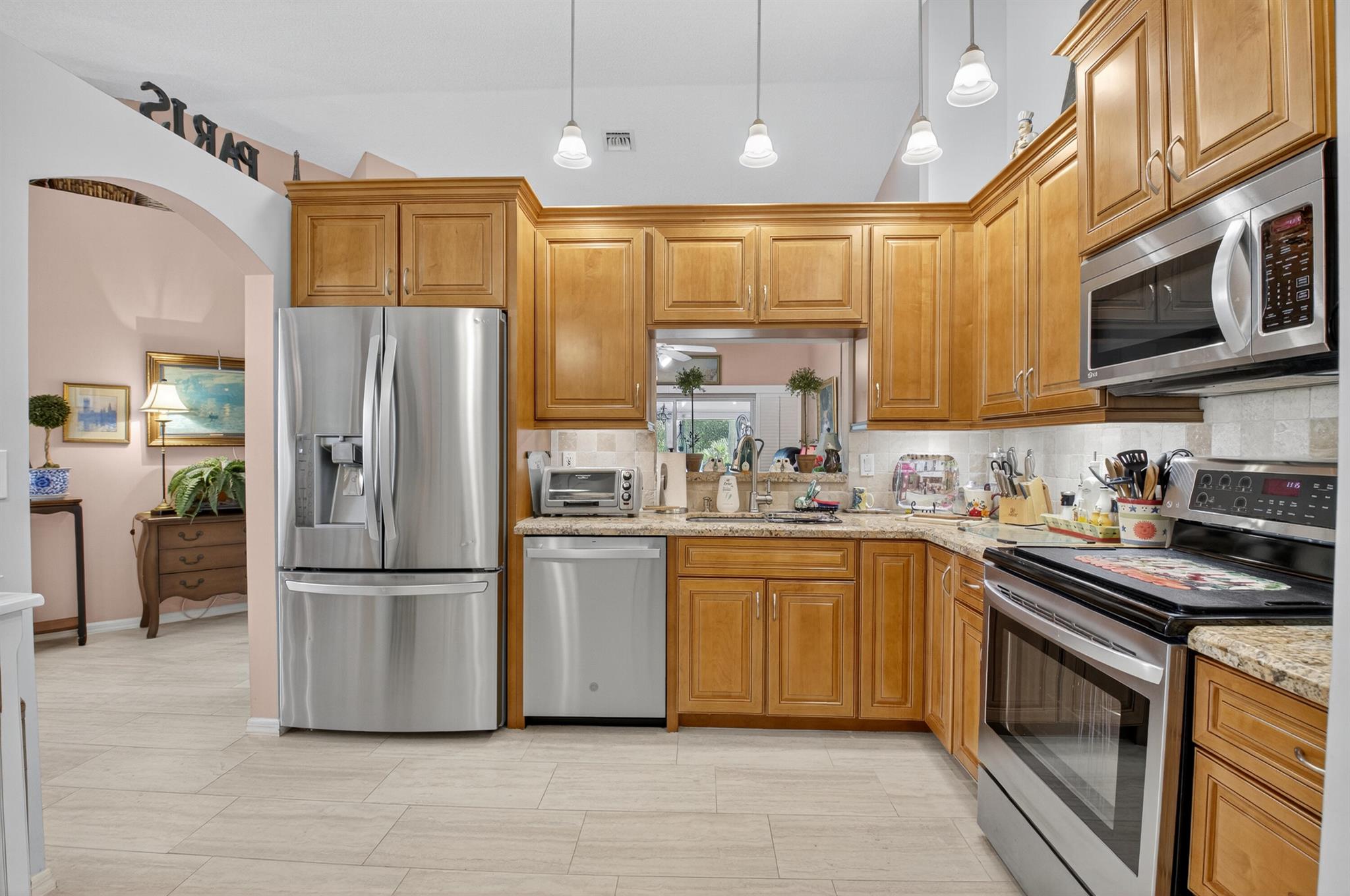 FLORAL LAKES 1 - Residential