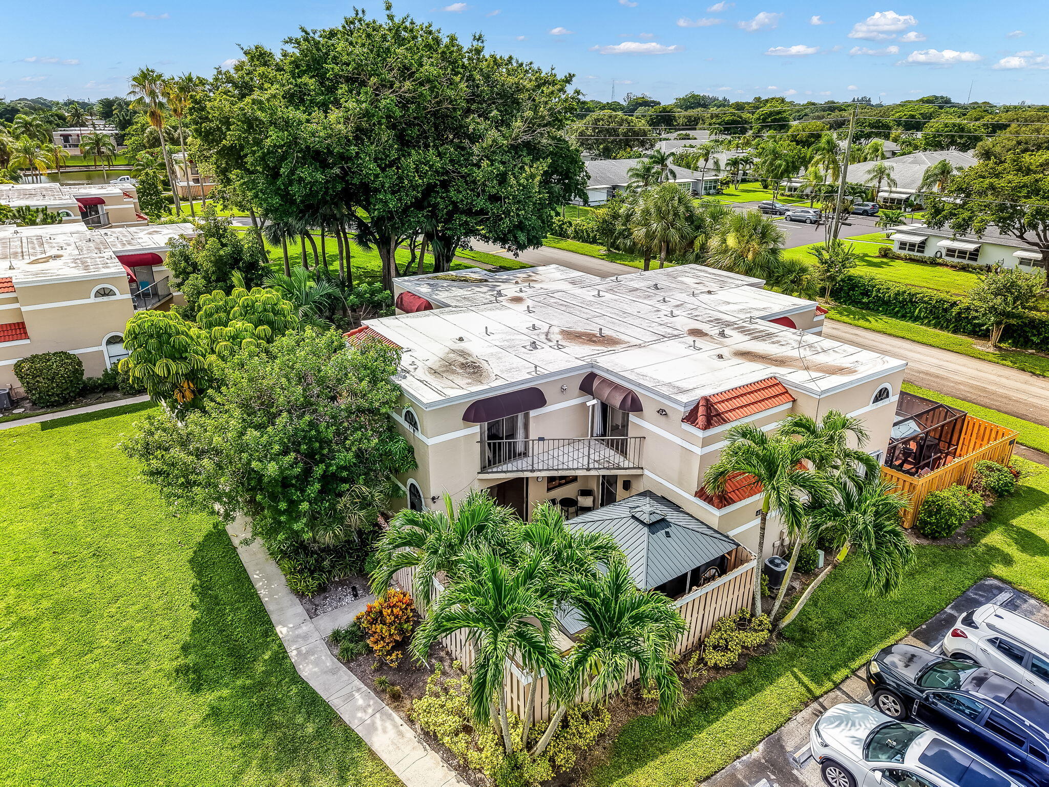 4005 VILLAGE Drive A