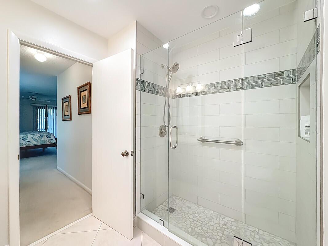 RIVERBEND CONDO - Residential