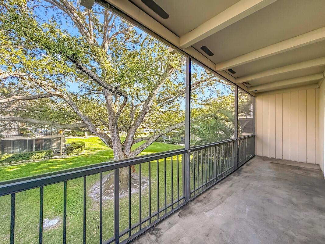 RIVERBEND CONDO - Residential