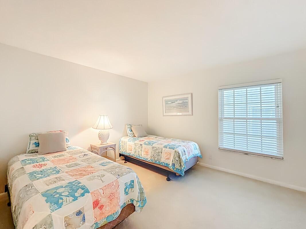 RIVERBEND CONDO - Residential