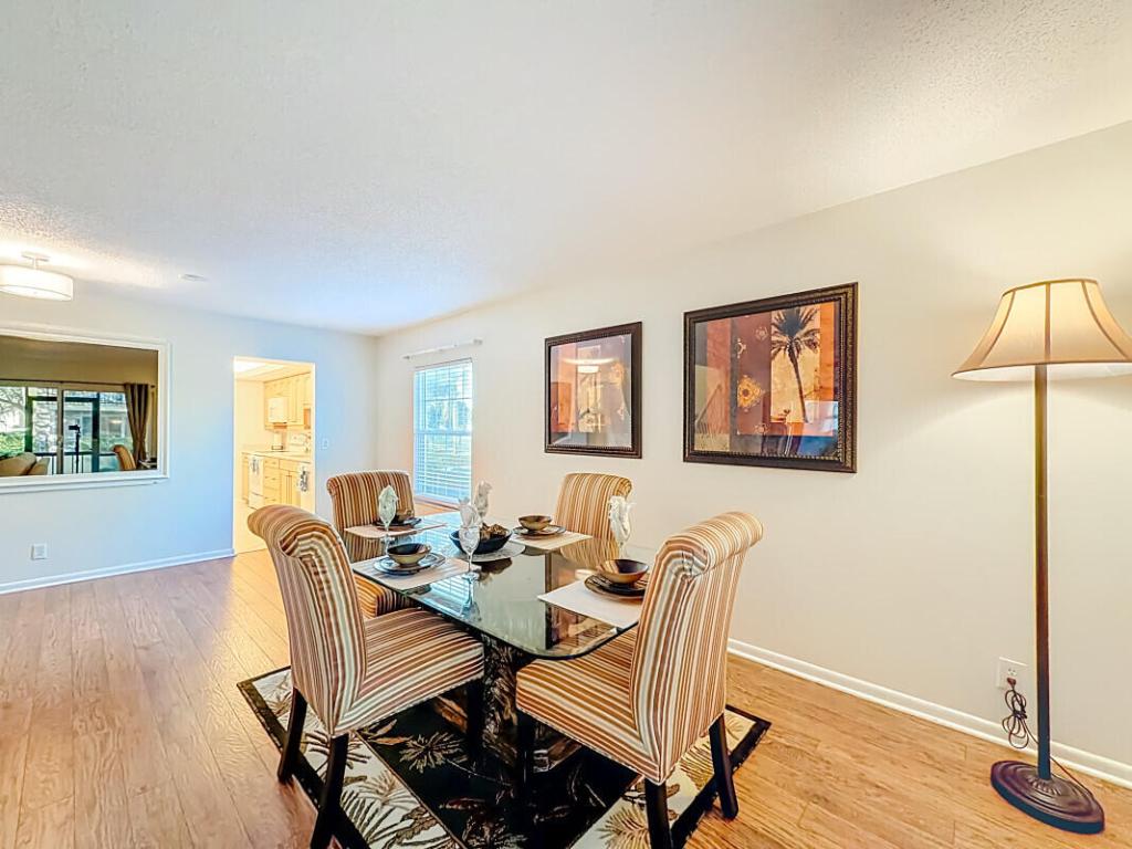 RIVERBEND CONDO - Residential