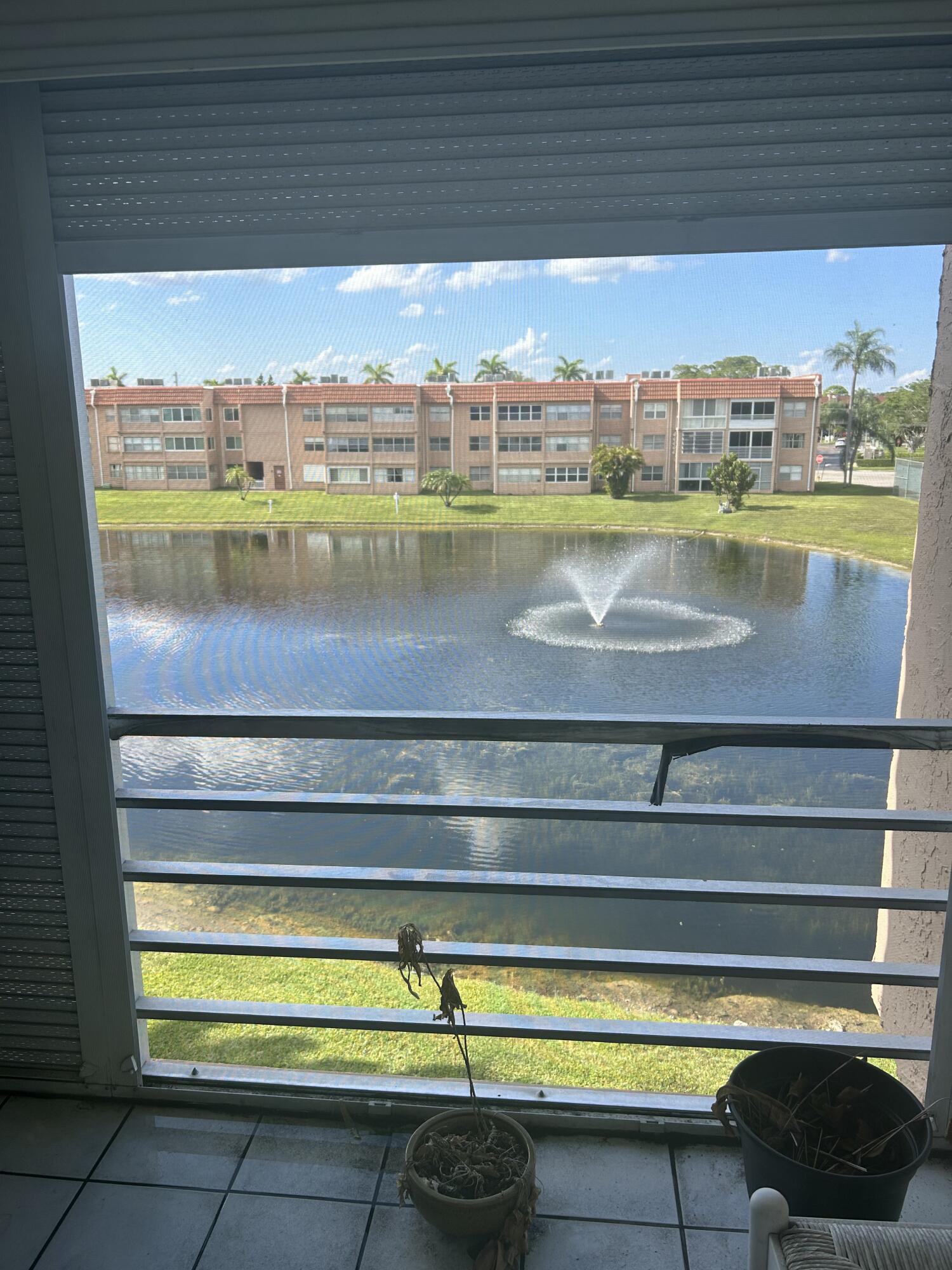 SUNRISE LAKES 139 CONDO - Residential