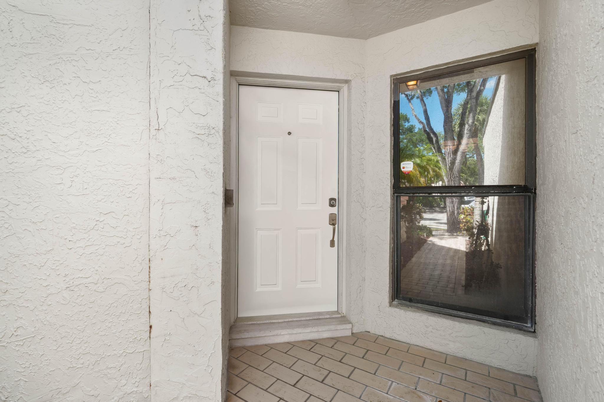 EMERALD OAKS 8 CONDO - Residential