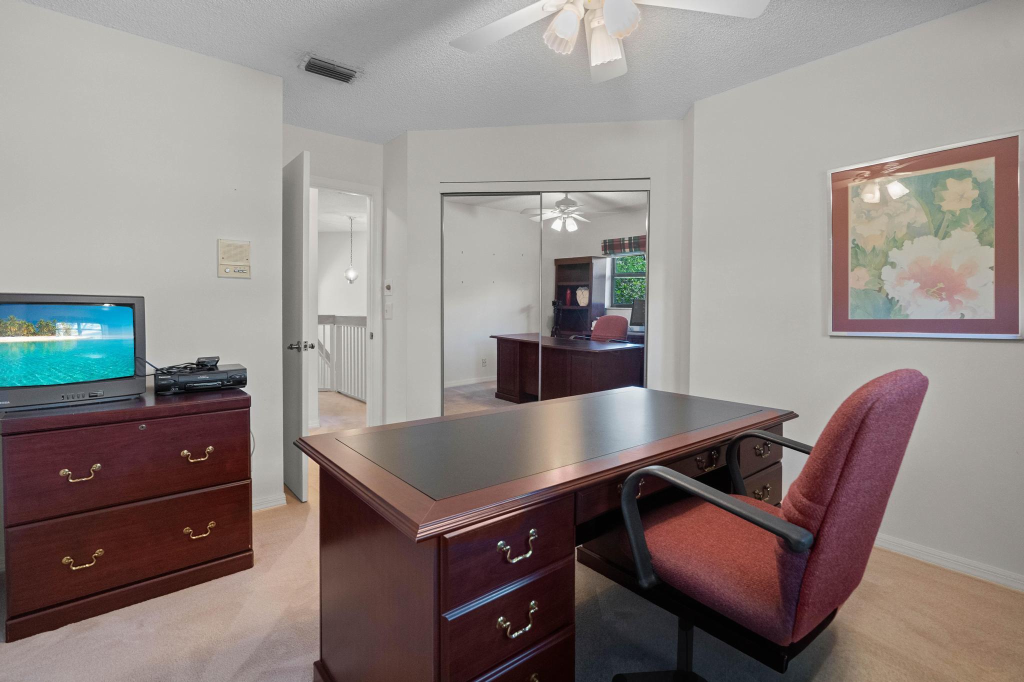 EMERALD OAKS 8 CONDO - Residential