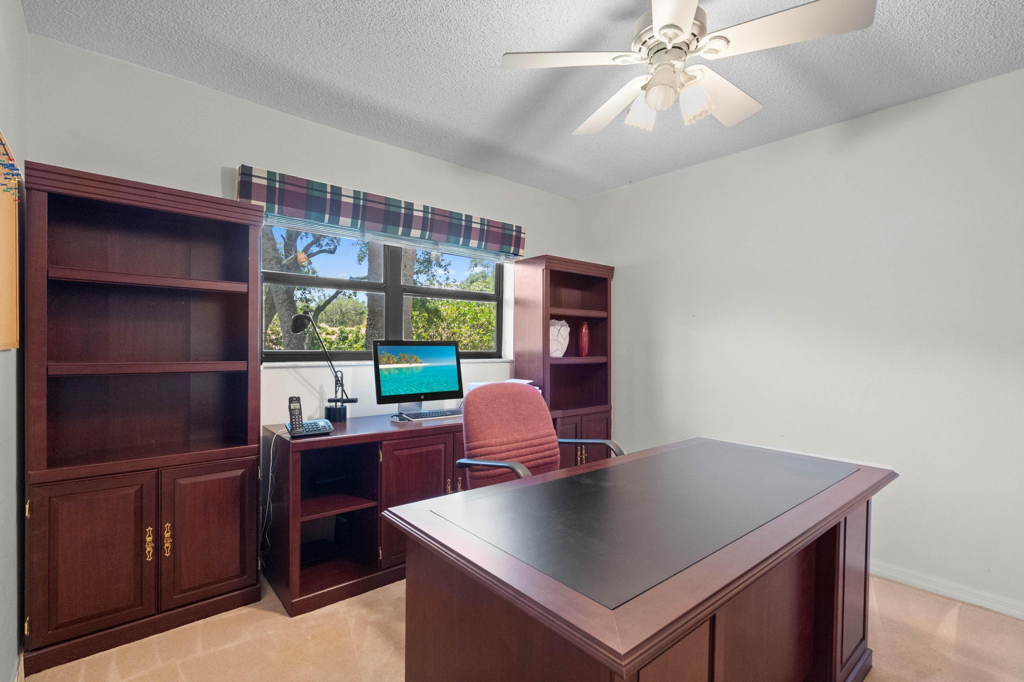 EMERALD OAKS 8 CONDO - Residential