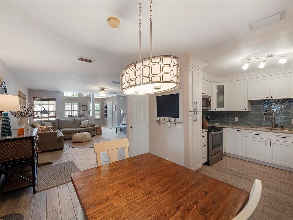 MEADOWS OF PORT ST LUCIE BUILDINGS K-Q - Residential