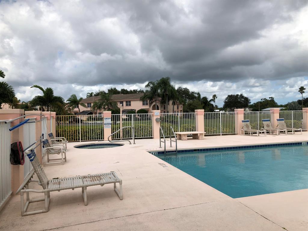 MEADOWS OF PORT ST LUCIE BUILDINGS K-Q - Residential