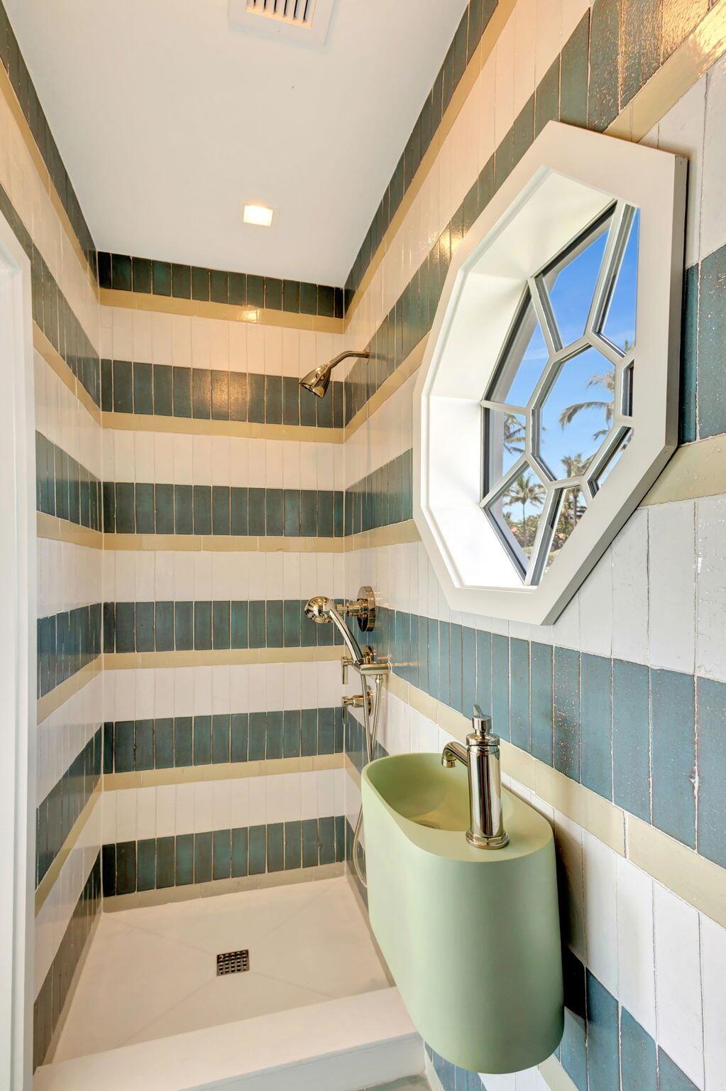 OCEAN VIEW - Residential