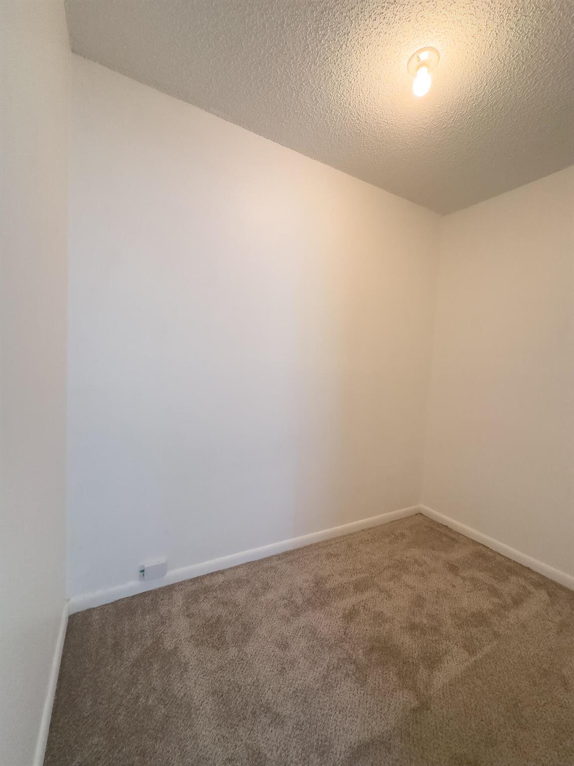 DELRAY OAKS - Residential