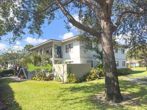 3130 SW 20th Terrace 13b1 Delray Beach FL 33445