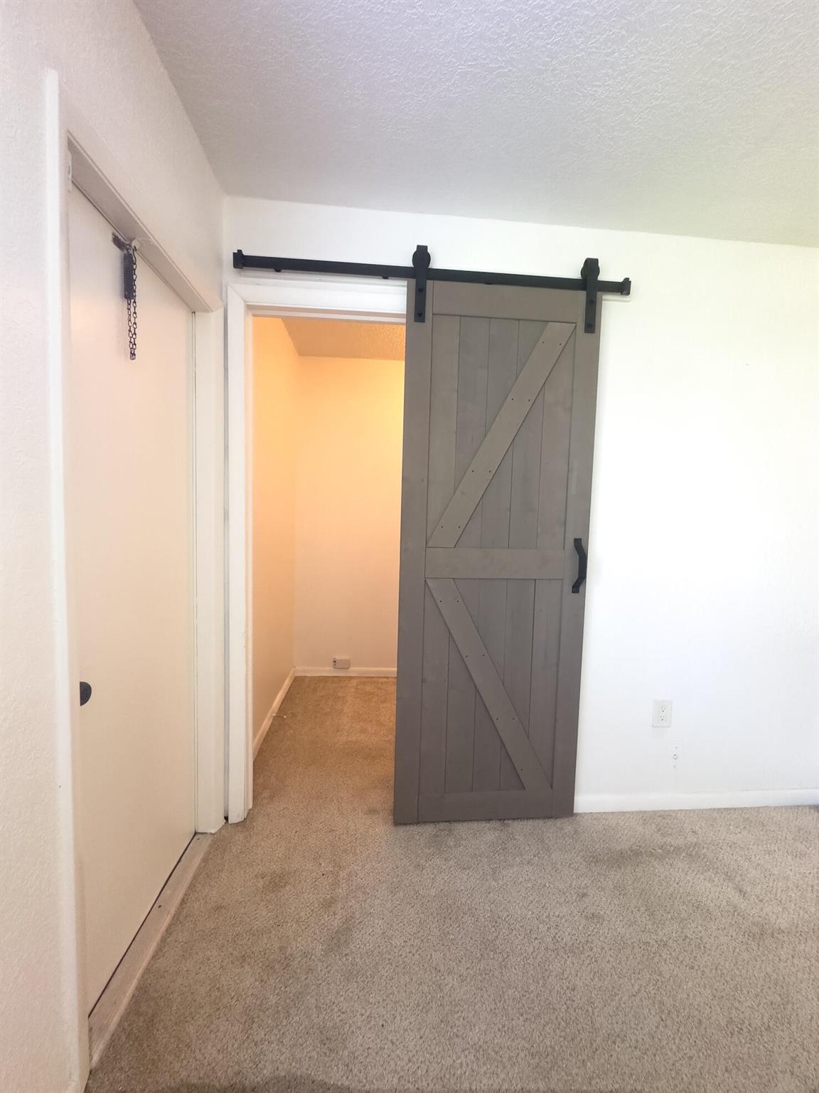 DELRAY OAKS - Residential