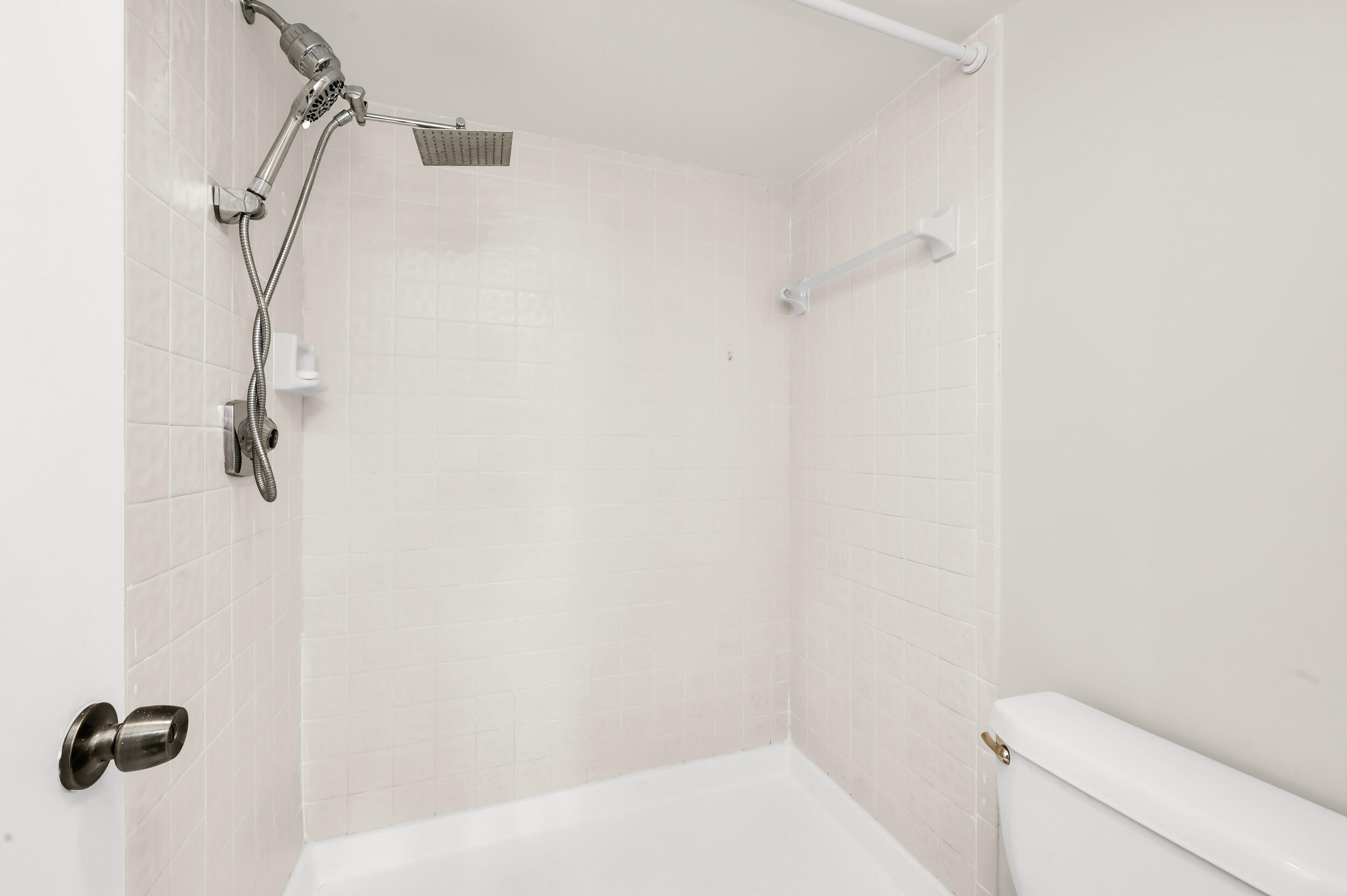 POND APPLE PLACE IV-B CONDO - Residential